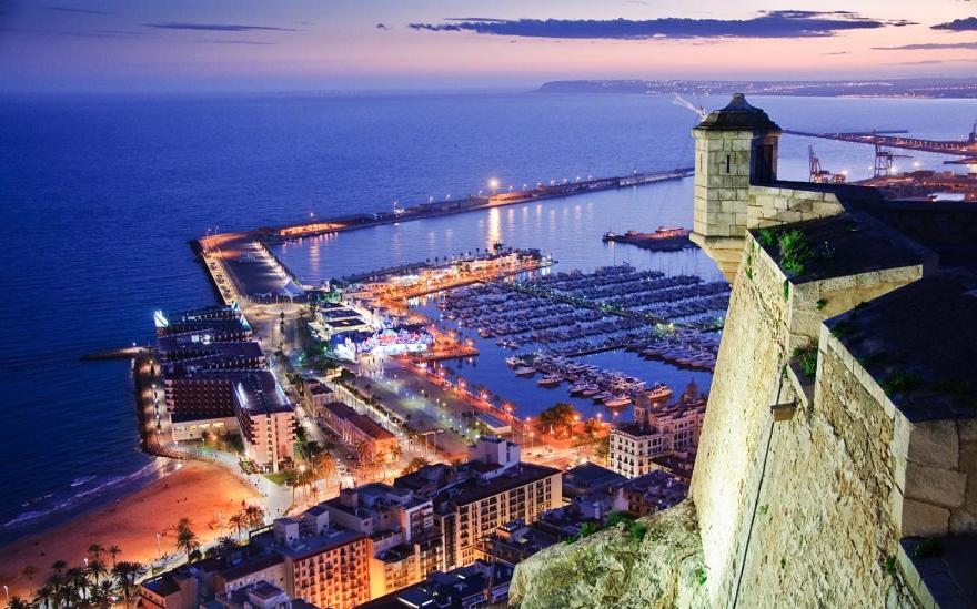 Centrico Y Espacioso Piso En Barrio Tranquilo Alicante Dış mekan fotoğraf